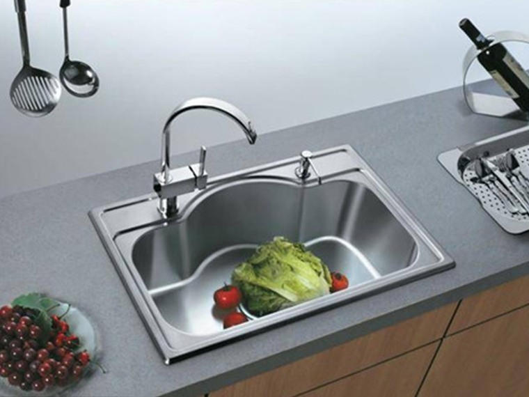 裝修時(shí)如何選擇不銹鋼水槽？趕緊get !